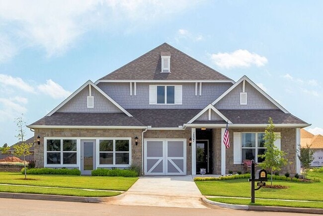 Building Photo - Gorgeous 4/3.5/3 Luxury Home