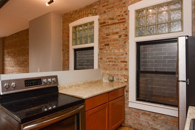 Photo - 1720 N Damen Ave Unit 2