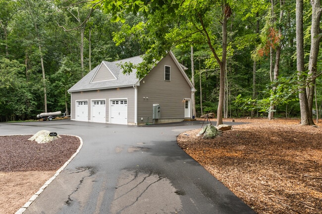 Photo - 88 Orcutt Dr