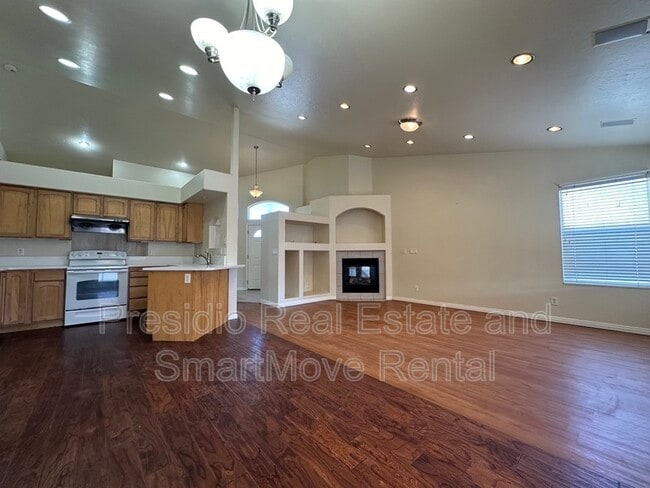 Building Photo - 5325 Scenic Ridge Cir