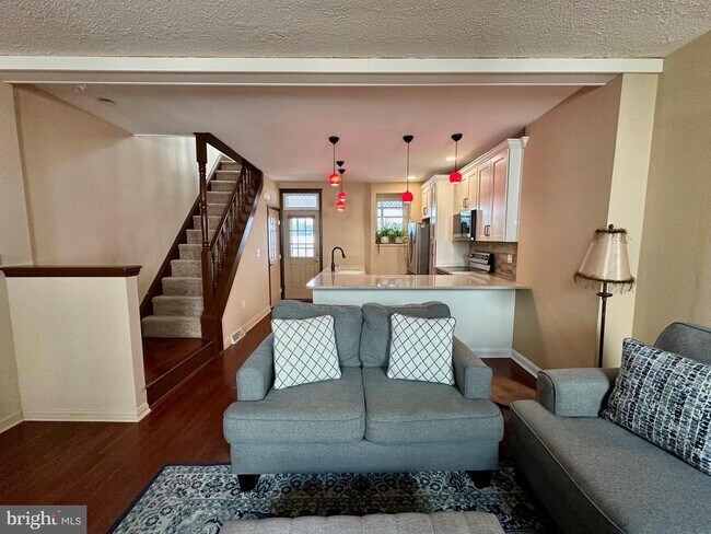 Photo - 3922 Manor St