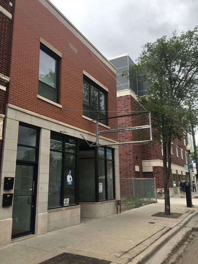 Photo - 3054 N Milwaukee Ave Apartments Unit 2R