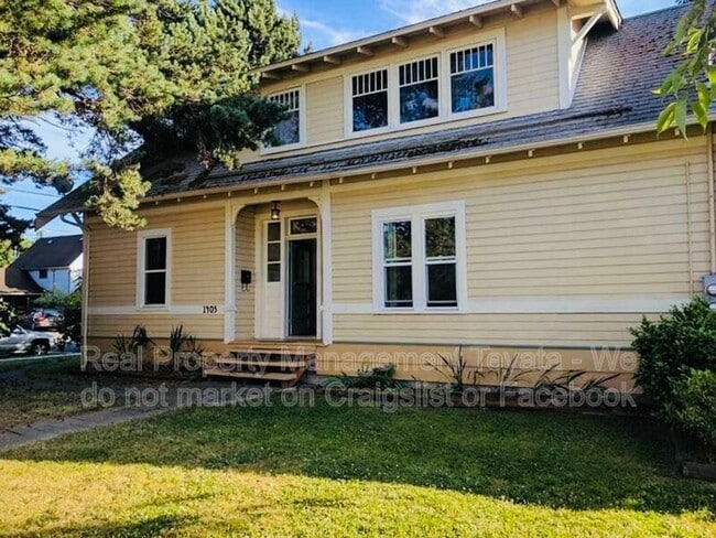 Building Photo - 1405 Halleck St