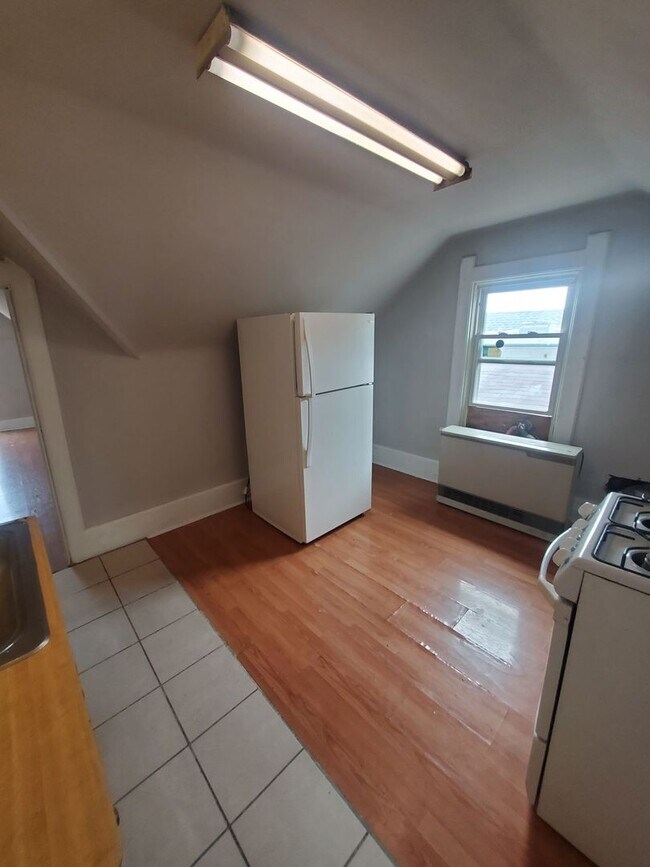 2857 N Hubbard St Unidad Floor 3