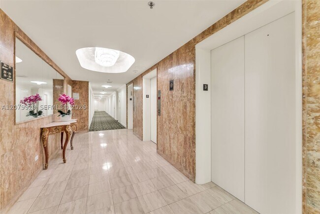 700 Biltmore Ct Unidad 304
