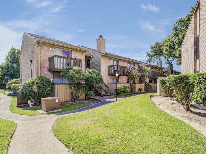 Berry Creek Townhomes - Berry Creek Townhomes