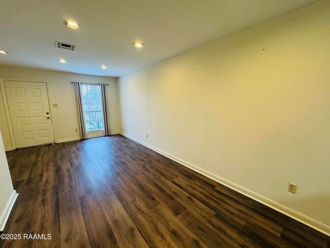 Photo - 2419 Robley Dr