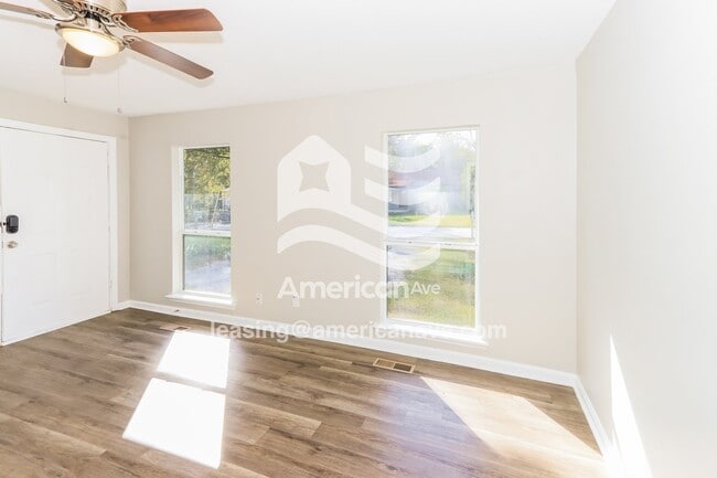 Photo - 113 Jacobs Ln