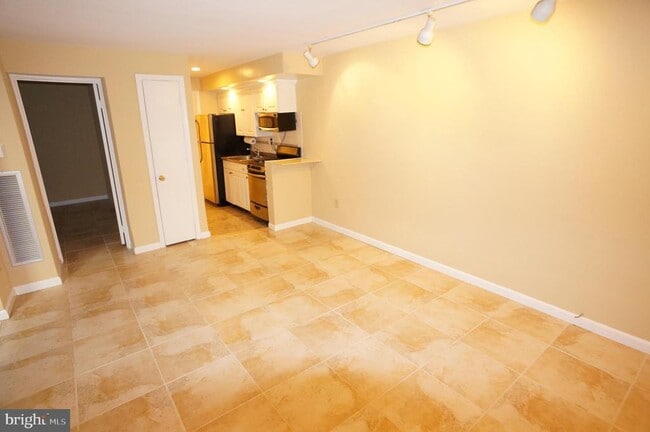 Photo - 1754 Corcoran St NW