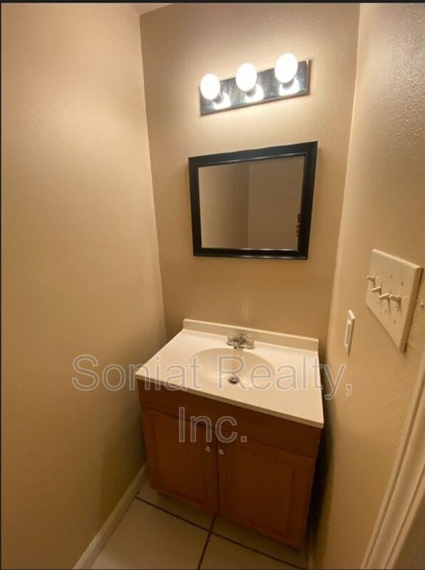 Photo - 7202 Salem Dr