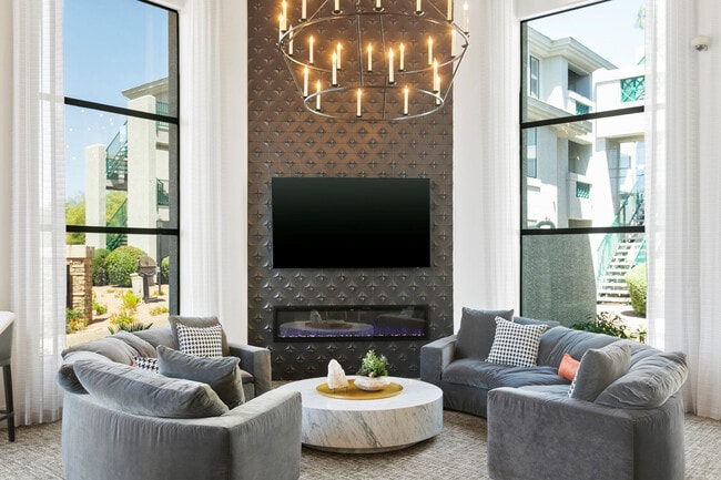 Photo - 14201 N 70th Way Unit SI ID1496940P