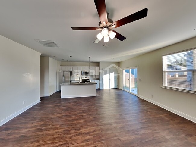 Photo - 5231 Valor Dr