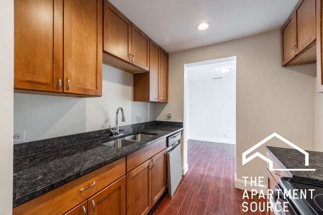 Building Photo - 2300 N Harlem Ave Unit 802