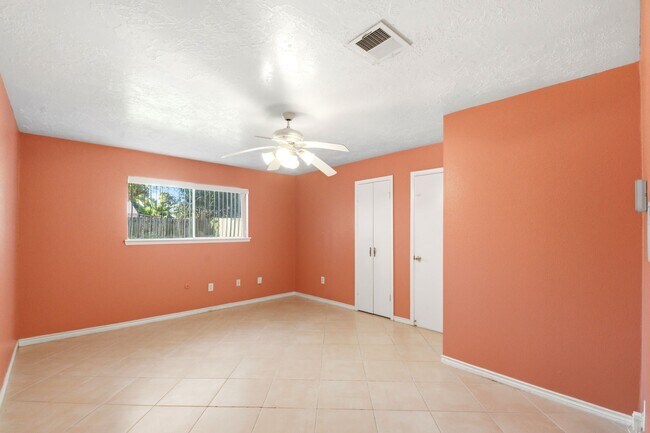 Photo - 11418 Hendon Ln