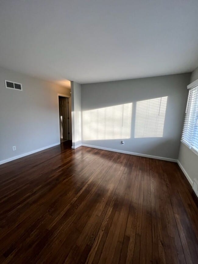 2818-2820-2820 Allegheny Ave Unit 2820 Allegheny Avenue