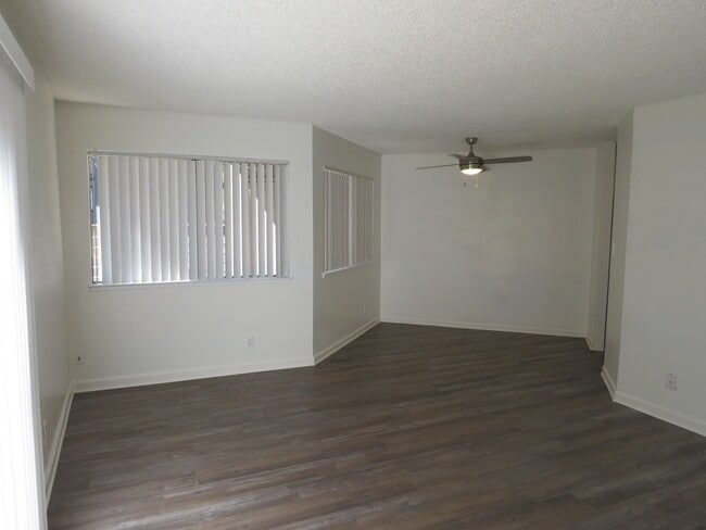 2x2 - The Orchard Apartments