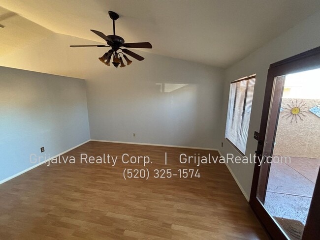 Photo - Beautiful 3 bedroom, 2 Bath Home in Reddin...