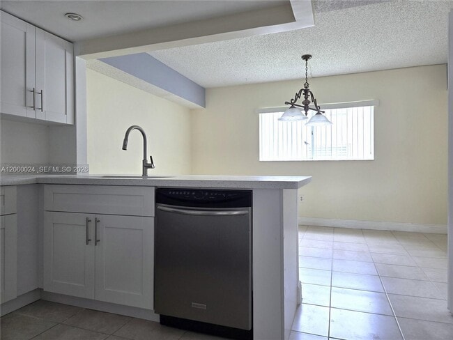 Photo - 900 SW 104th Ct Unit B-206