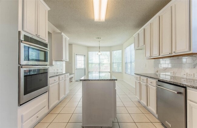 Photo - 4136 Los Altos Dr