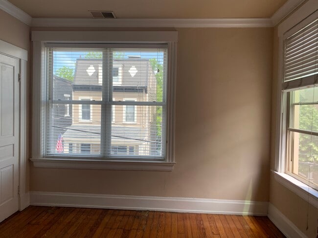 Photo - 969 Hatch St Unit 969 12