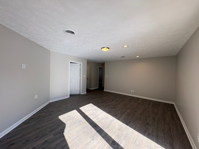 Photo - 110 Commanche Trl