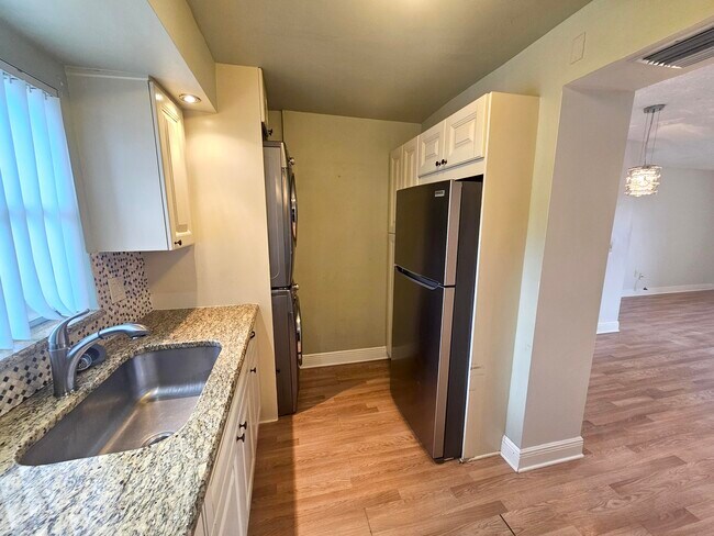 Photo - 3135 Shady Dell Ln Unit 242