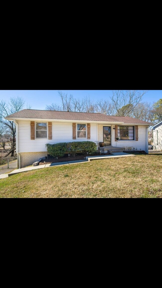 Photo - 5017 McLendon Dr