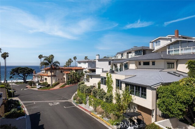 27 Emerald Bay