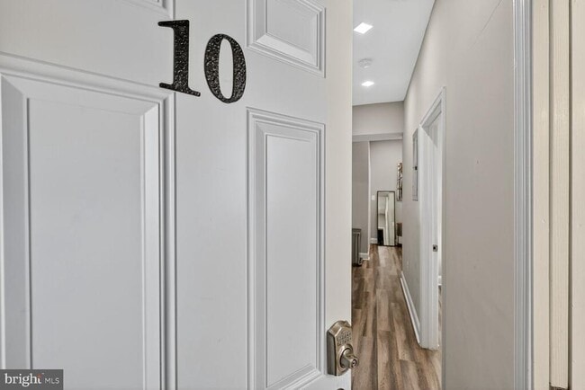 Photo - 133 7th St SE Unit 10