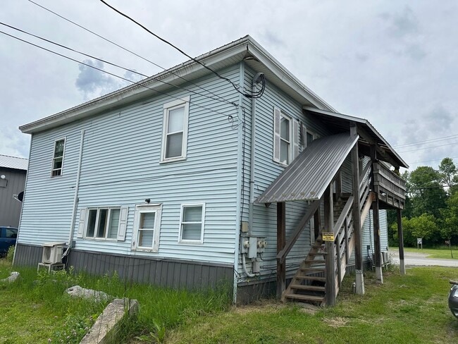 Building Photo - 9 Dexter Rd Unit Apartment 2