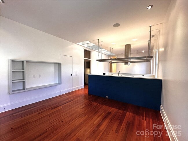 Photo - 130 Biltmore Ave Unidad 130A