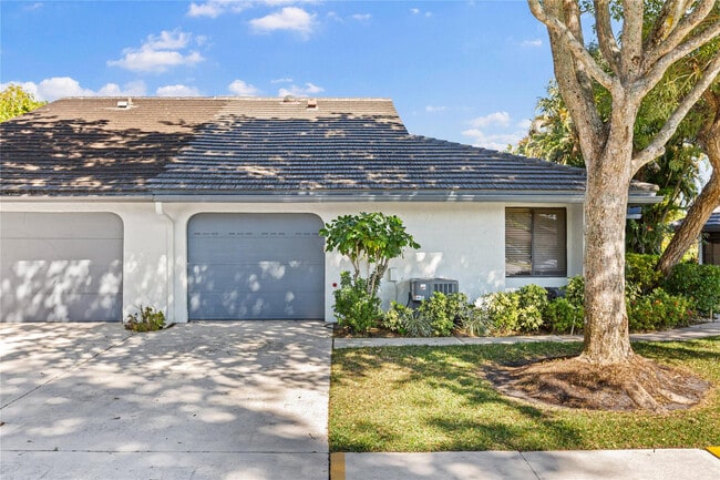 Photo - 5051 Pine Dr