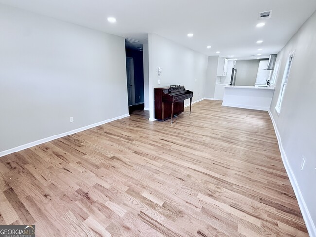 Photo - 1634 Lake Jodeco Rd