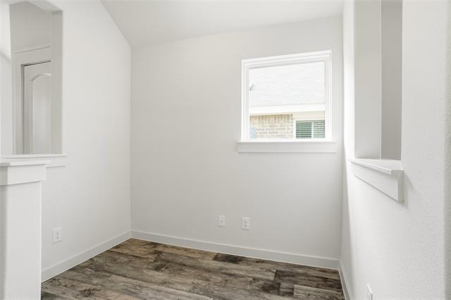 Photo - 1365 Cider St