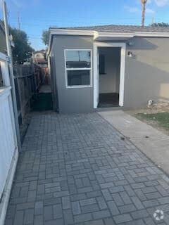 Building Photo - 2040 Balboa Ave Rental