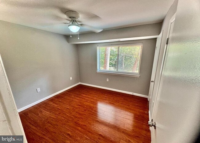 Building Photo - 12307 Braxfield Ct Unit 3 Rental