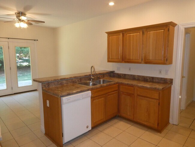 Photo - 4 Bedroom 3 Bath Home