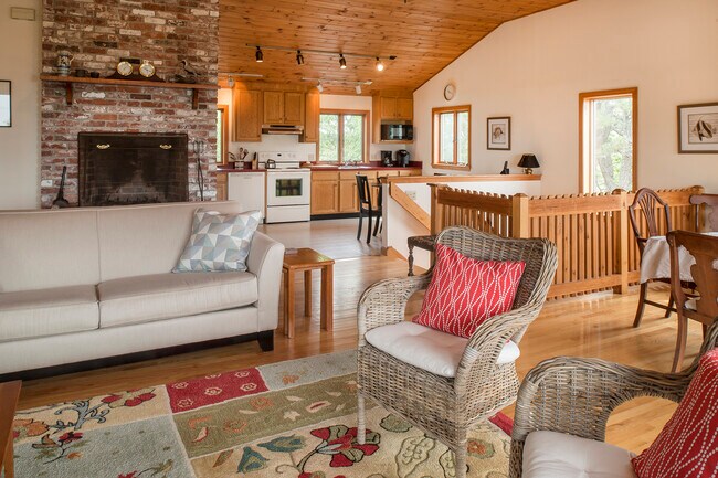 Photo - 35 Parsons Beach Rd