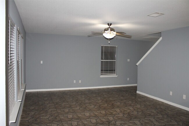 Photo - 8143 Sanders Forest Ct