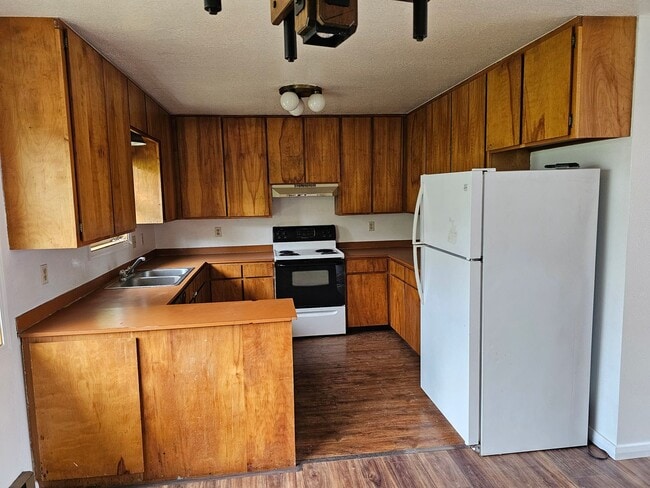 Photo - 602 1/2 2nd St. Unidad A