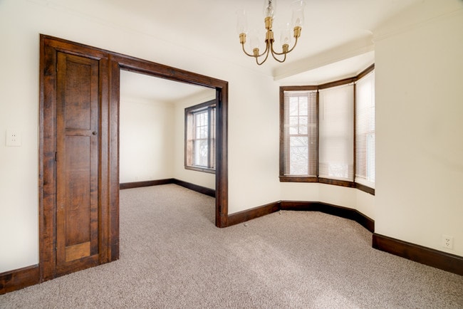 SYLVESTER MANOR APARTMENTS