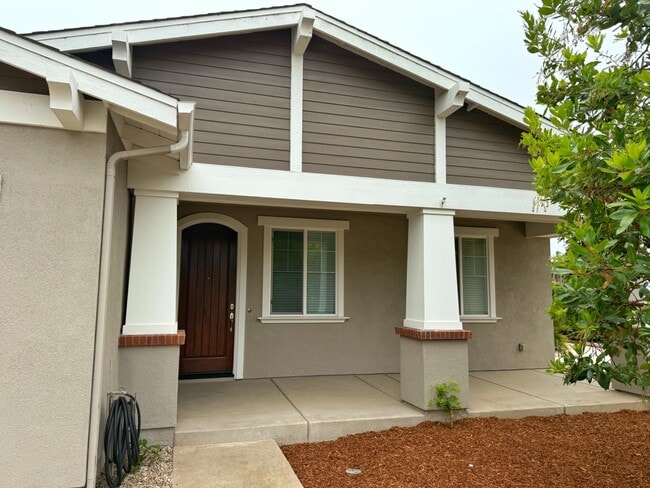 1099 Buena Vista Way