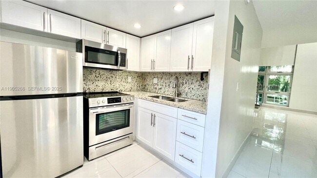 Photo - 234 Antiquera Ave Unidad 12