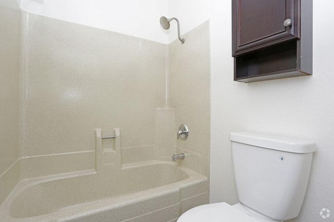 Park Meadows Apartments