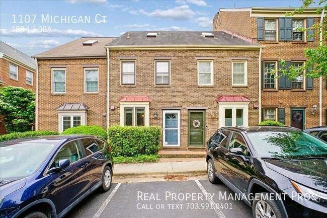 Building Photo - 1107 Michigan Ct