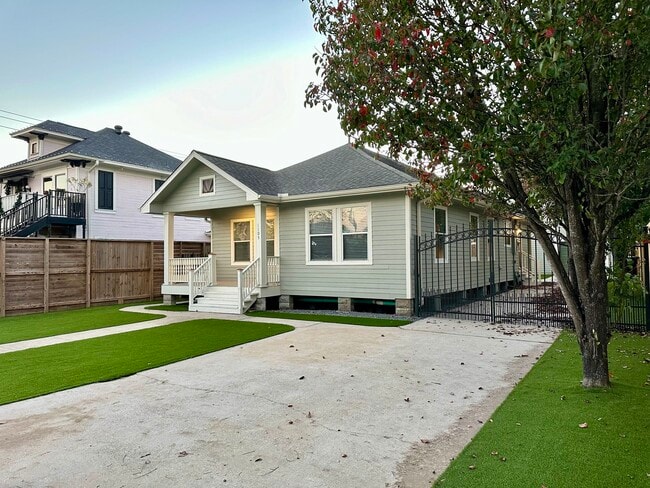 Photo - 1105 Tulane St Unidad House