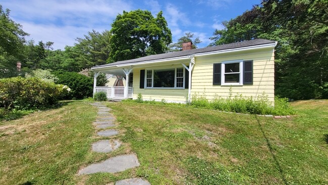 Building Photo - 32 S Main St