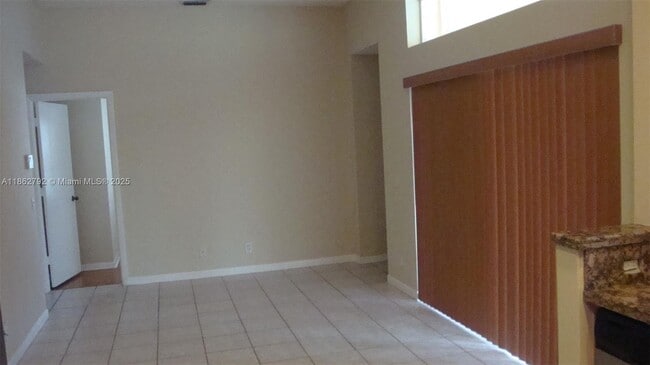 Photo - 4302 Foxtail Ln