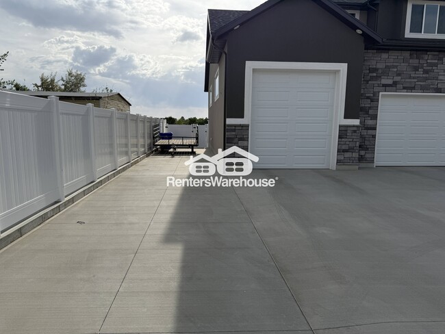 Photo - 373 N 2625 W