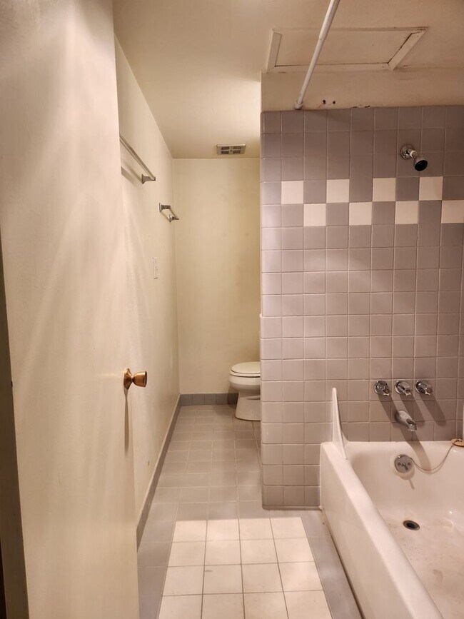 Photo - 1324 Orleans St